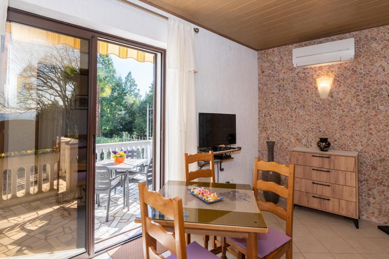 Apartments Villa Salona Opatija Dış mekan fotoğraf
