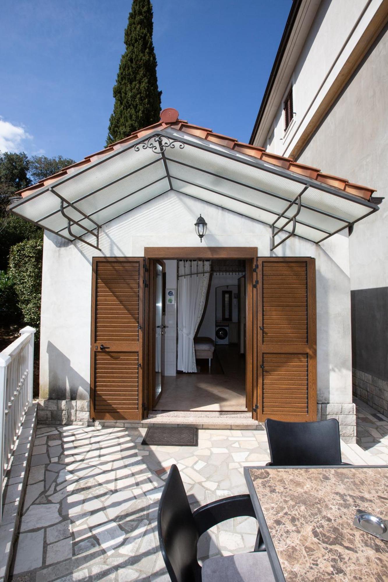 Apartments Villa Salona Opatija Dış mekan fotoğraf
