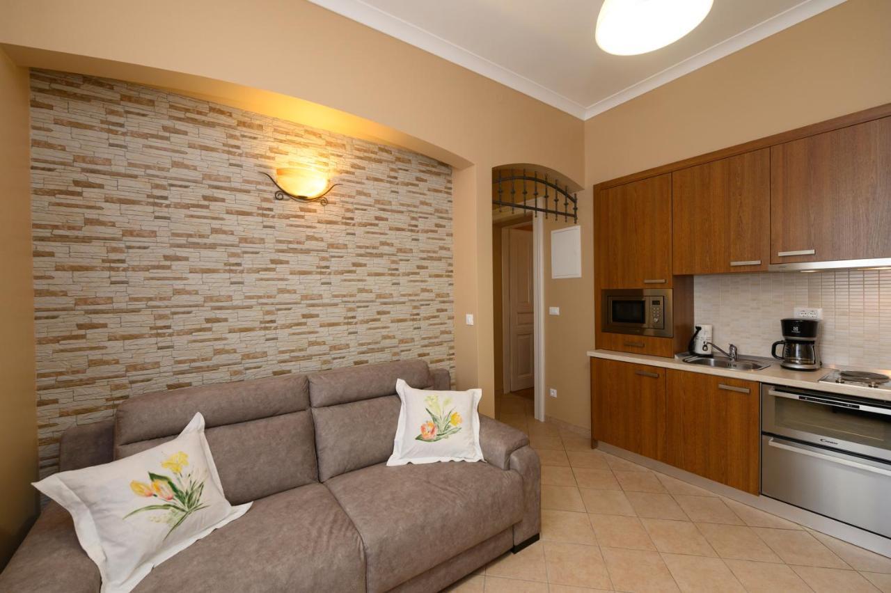Apartments Villa Salona Opatija Dış mekan fotoğraf